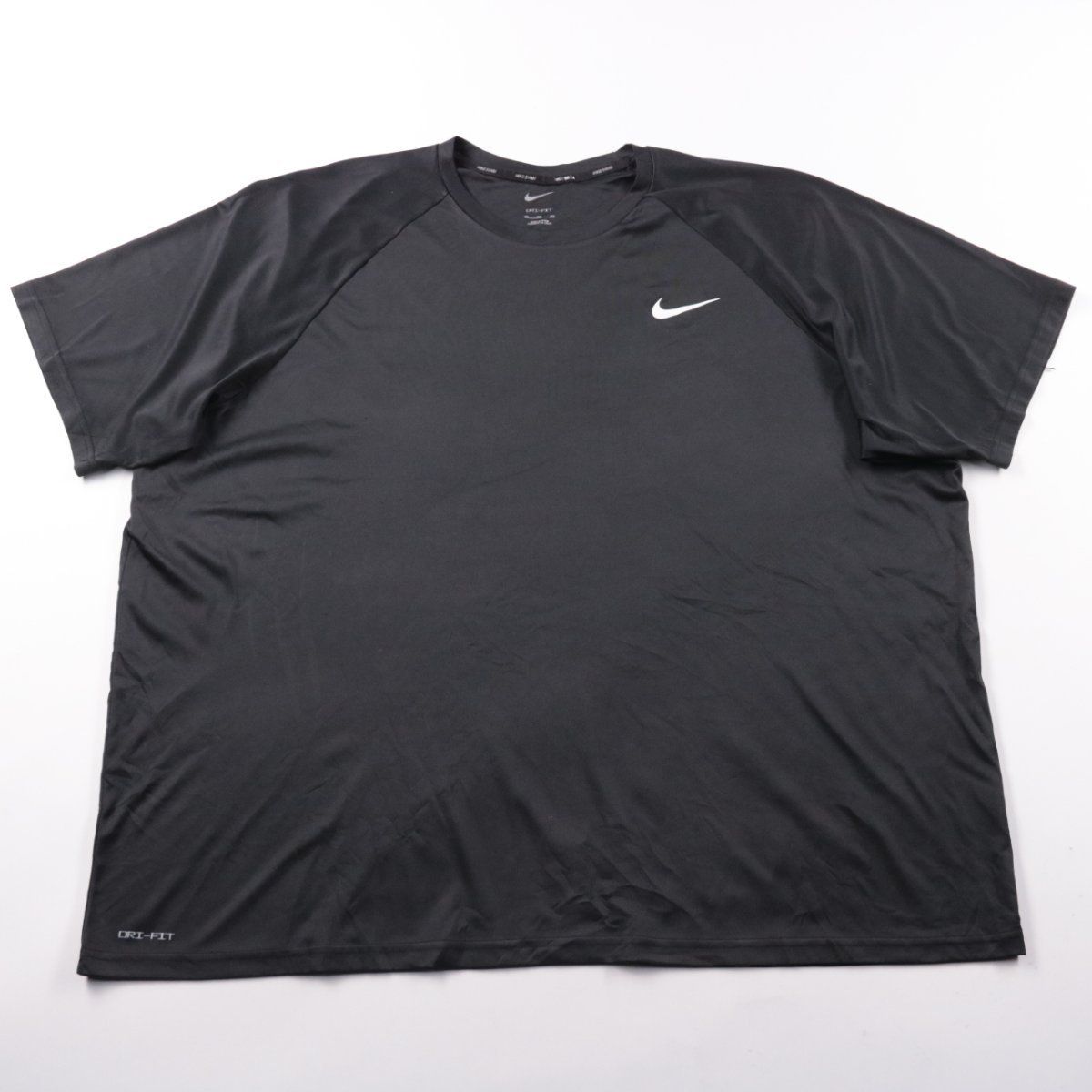 футболка Nike