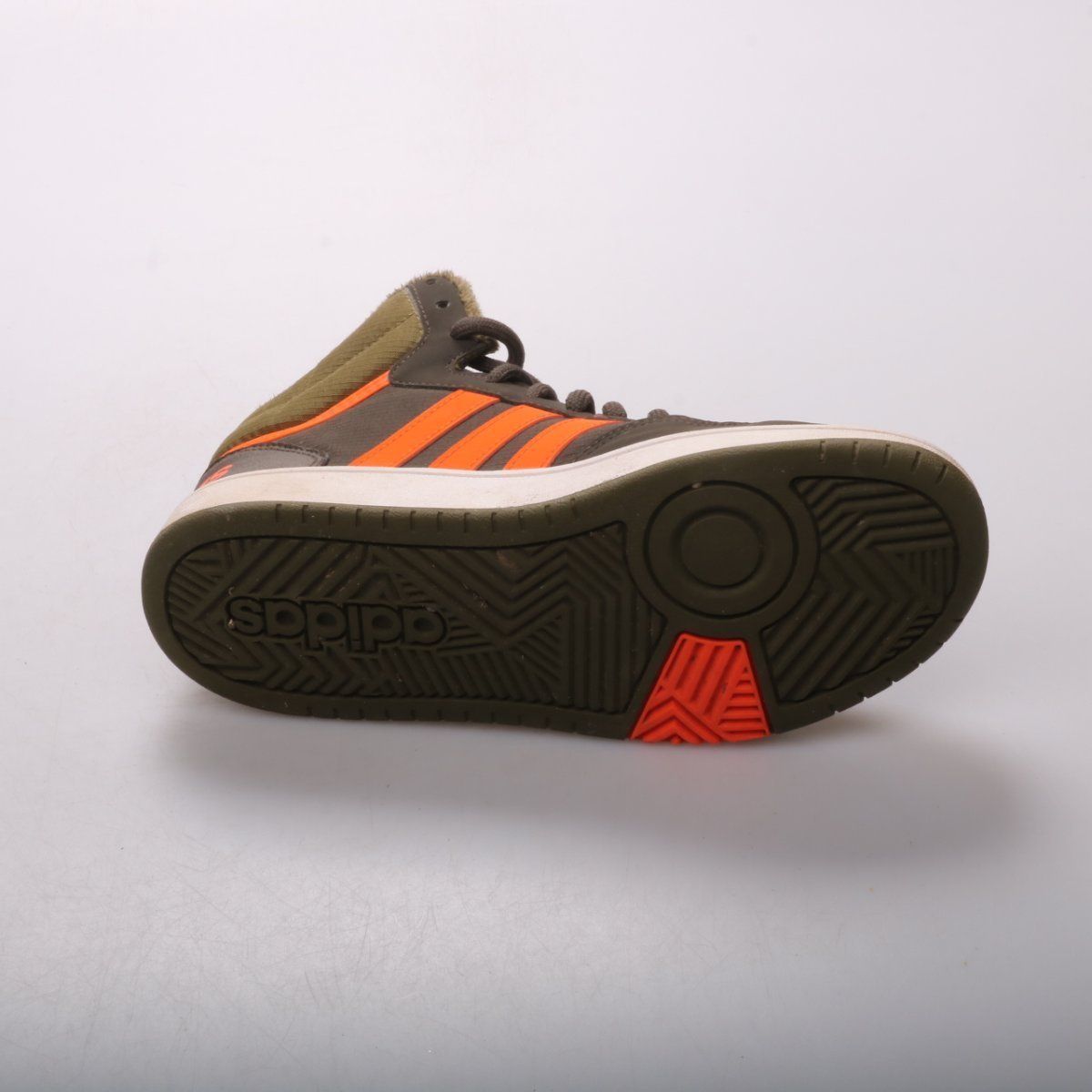 кроссовки Adidas