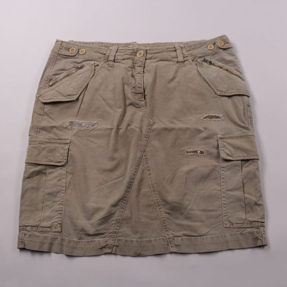 юбка не указано