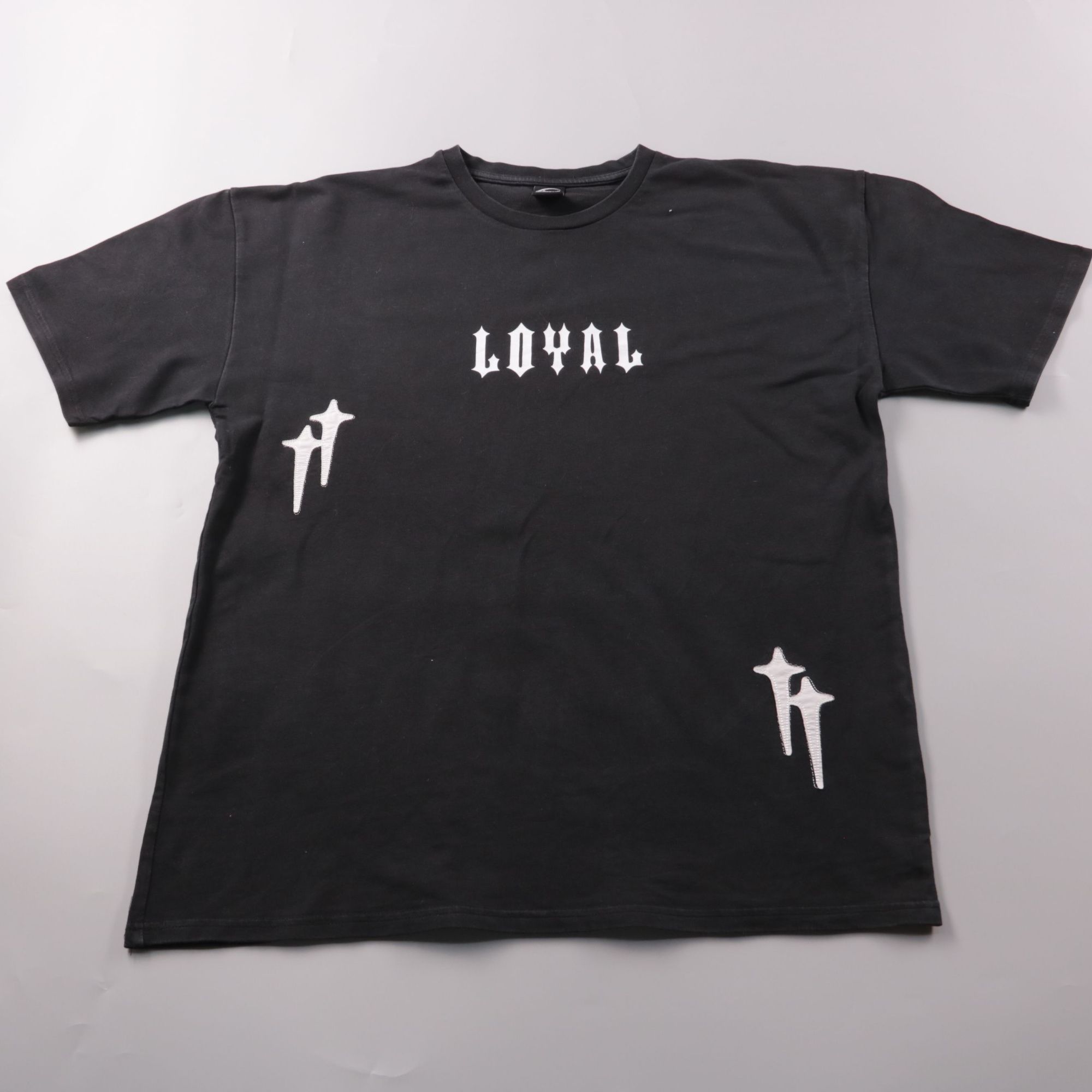 футболка Loyal