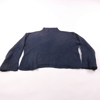 свитер Prettylittlething