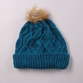 шапка Studio Retail Ltd