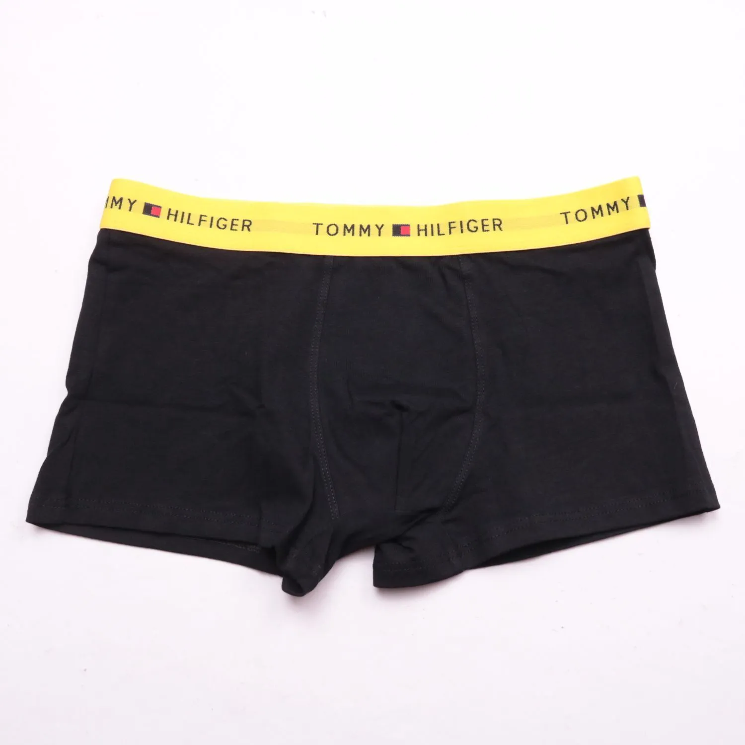 Чёрные трусы-боксеры Tommy Hilfiger с ярким поясом, размер 50 (L)