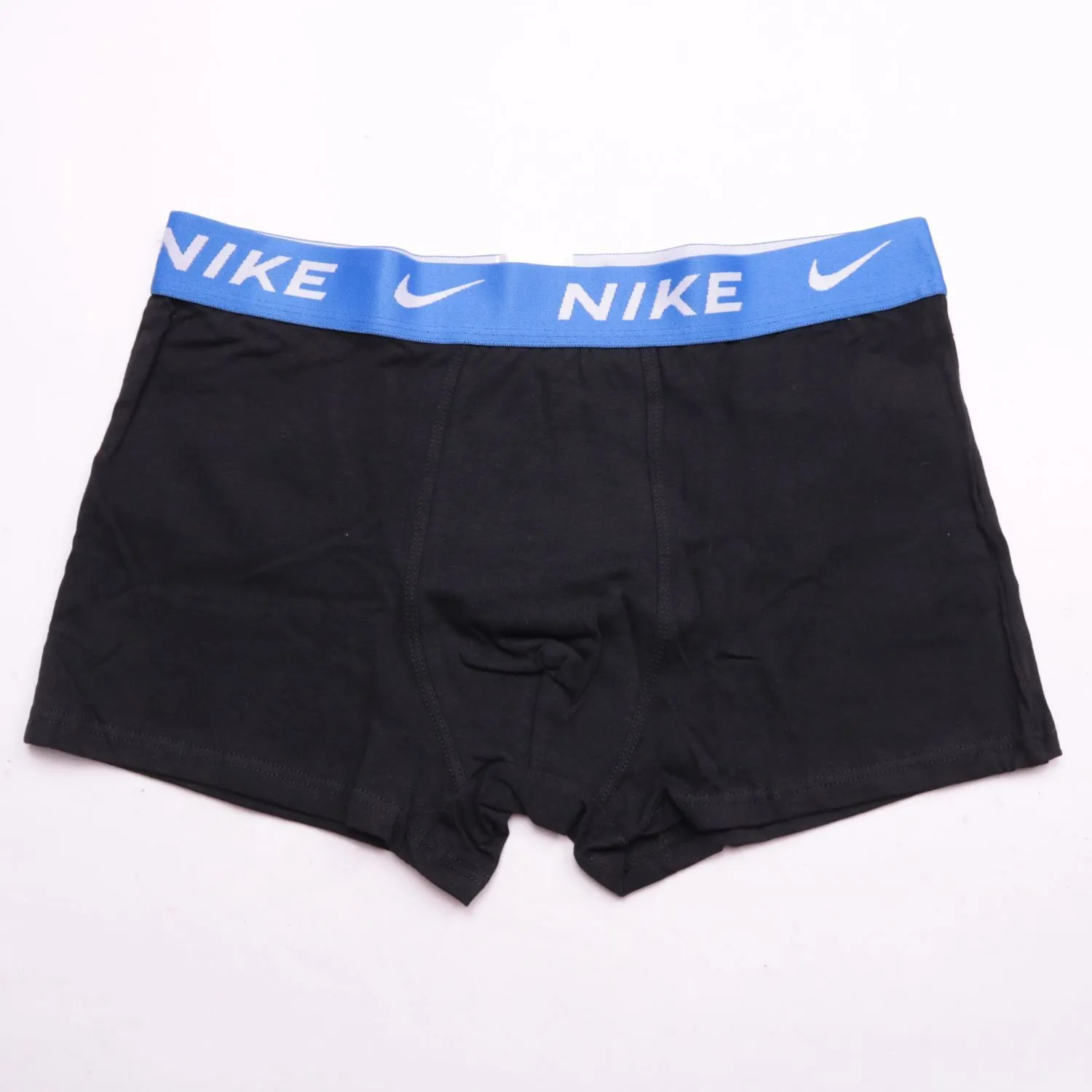 Чёрные трусы-боксеры Nike с синим поясом, размер 56 (XXL)