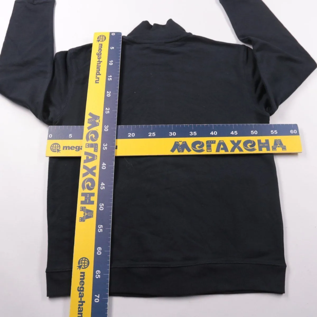 толстовка Camargue