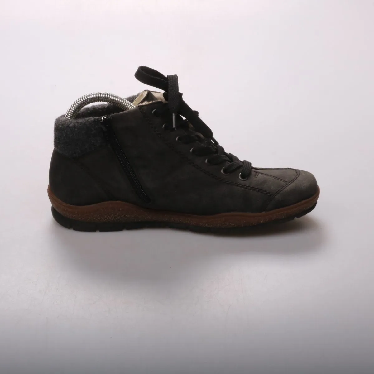 ботинки Rieker