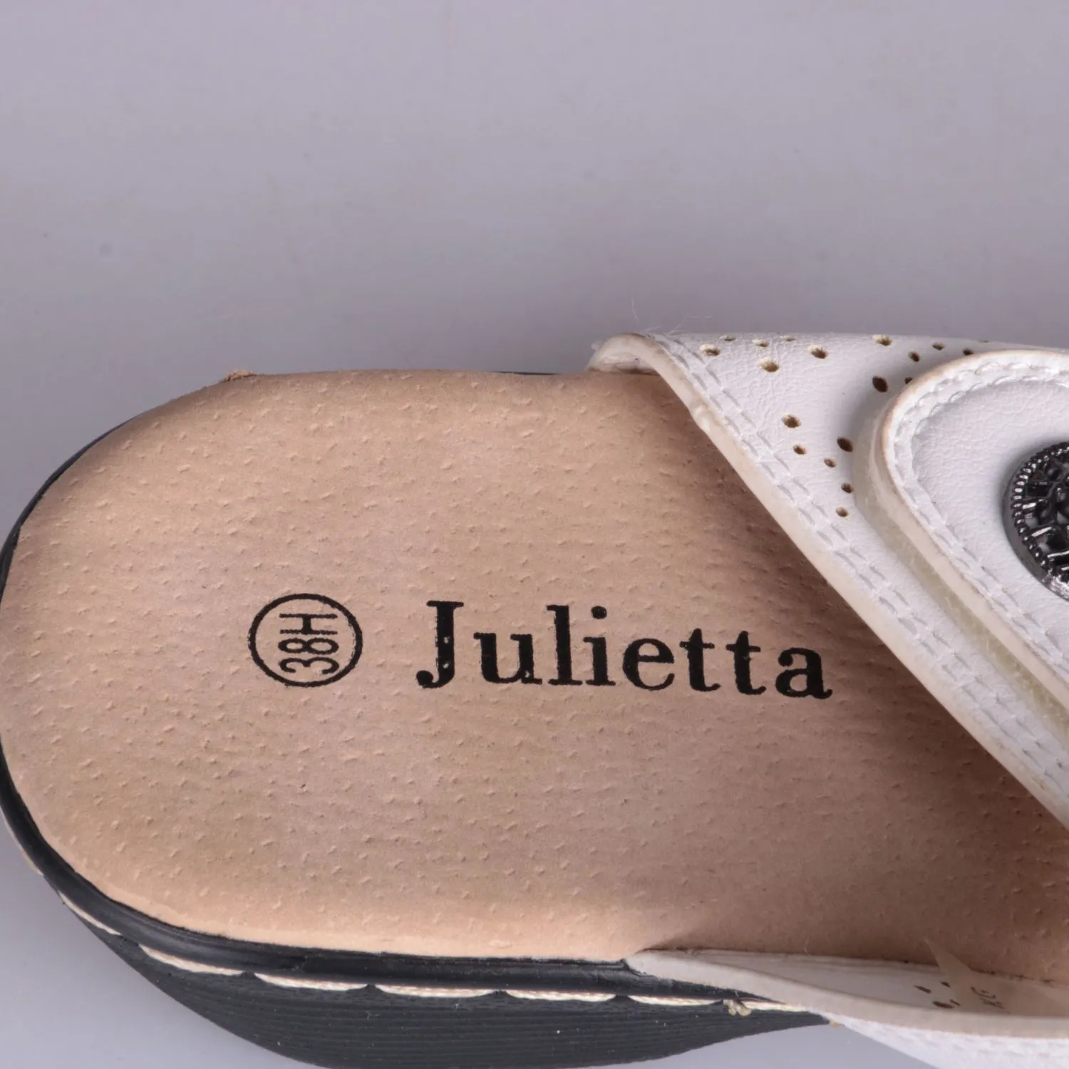 сабо Julietta