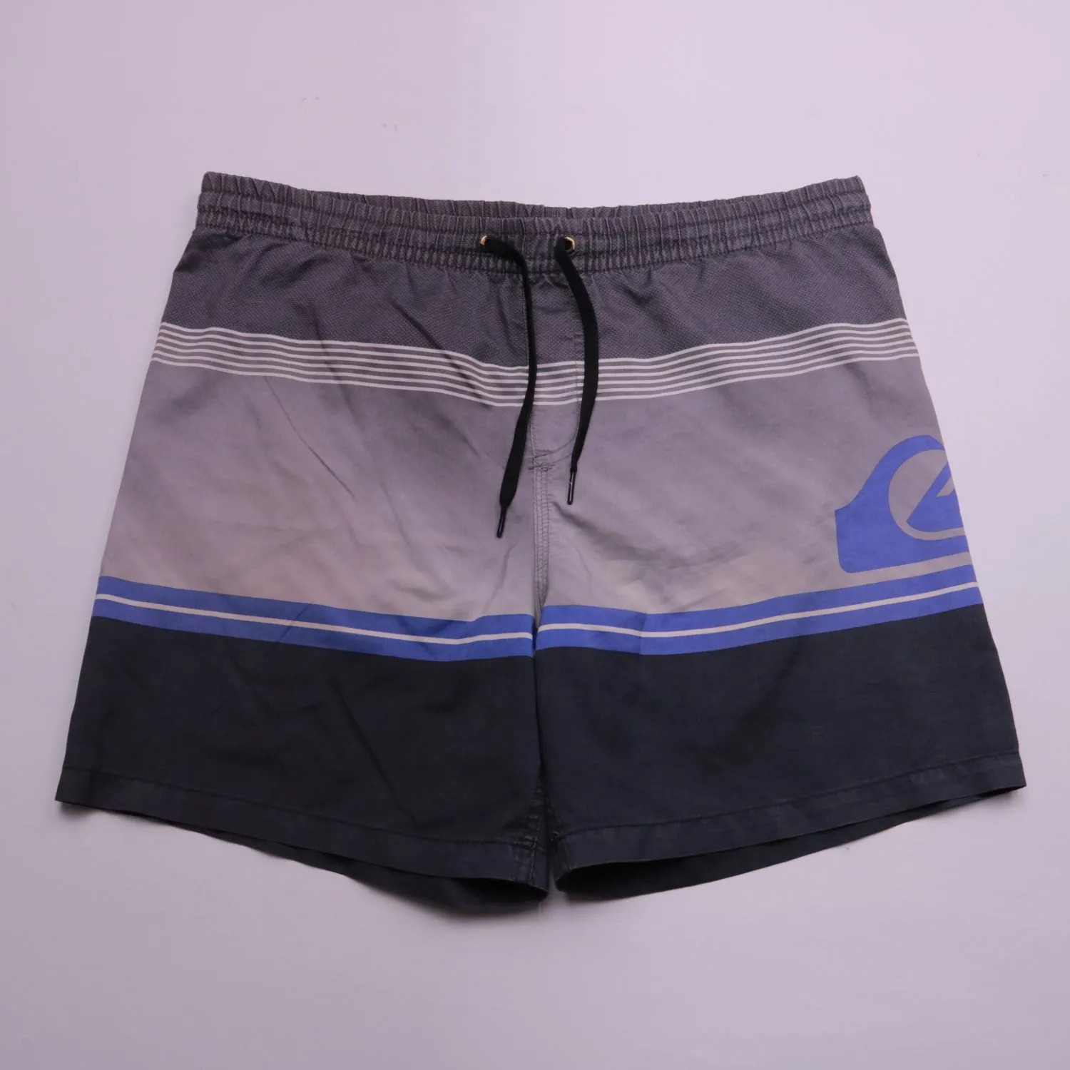 шорты Quiksilver